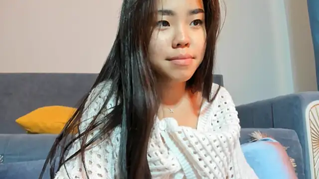 Ayumi rin online show from October 15, 2025, 2:01 am