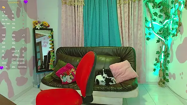 Snapshot of koko_dam chatting on September 20, 2025, 3:40 am koko dam online show from September 20, 2025, 3:40 am