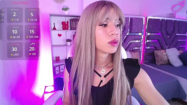 Eva Walker  online show from September 11, 2025, 12:44 am