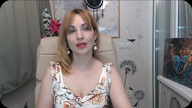 KatrinAlluring online show from April 8, 2026, 5:40 am