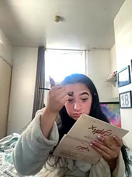 Snapshot of aurora28 chatting on January 8, 2026, 9:55 am aurora28 online show from January 8, 2026, 9:55 am