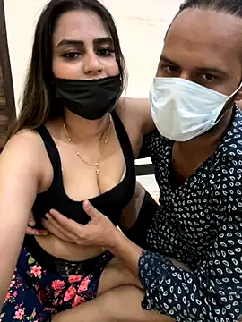 Hot Taniya69 online show from September 18, 2025, 6:43 pm