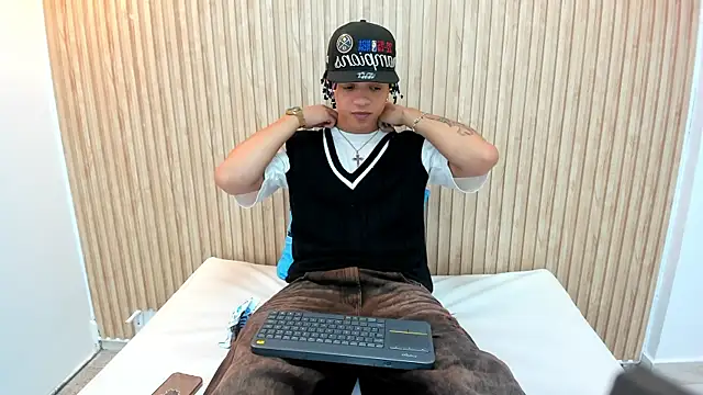 MARSHALL SPENCER online show from September 26, 2025, 1:26 pm