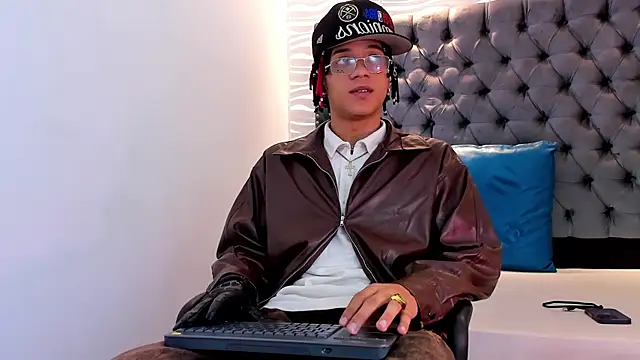 MARSHALL SPENCER online show from December 22, 2025, 1:08 pm