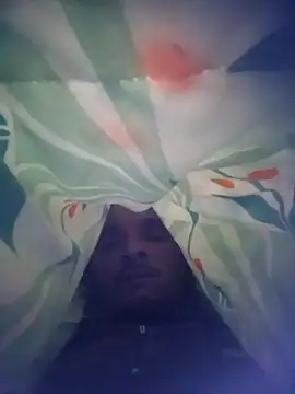 Snapshot of 8133vaibhavh chatting on December 3, 2025, 2:04 pm 8133vaibhavh online show from December 3, 2025, 2:04 pm