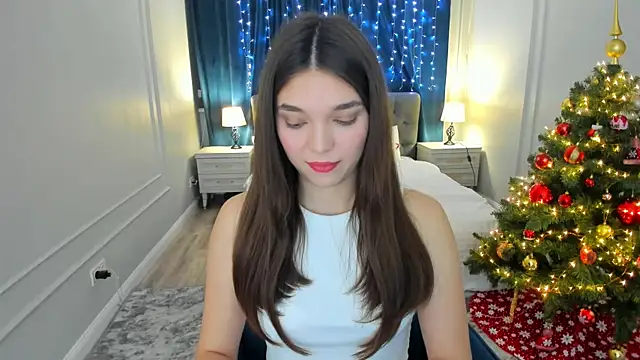 DivineAmour online show from December 14, 2025, 3:34 am