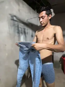 Boy hot- online show from July 29, 2026, 5:49 am