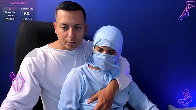 Snapshot of Sahira_and_Zaid chatting on September 24, 2025, 6:44 pm Sahira and Zaid online show from September 24, 2025, 6:44 pm