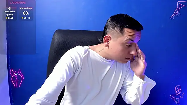 Snapshot of Sahira_and_Zaid chatting on October 7, 2025, 6:16 pm Sahira and Zaid online show from October 7, 2025, 6:16 pm