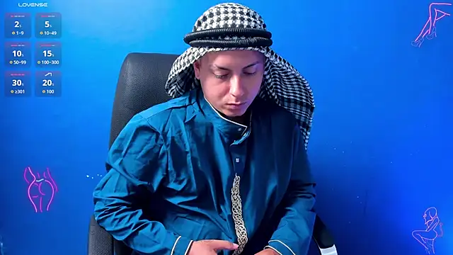 Snapshot of Sahira_and_Zaid chatting on October 17, 2025, 6:32 pm Sahira and Zaid online show from October 17, 2025, 6:32 pm