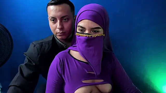 Snapshot of Sahira_and_Zaid chatting on November 27, 2025, 9:28 pm Sahira and Zaid online show from November 27, 2025, 9:28 pm