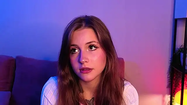 LoveSeekins online show from October 21, 2025, 7:47 pm