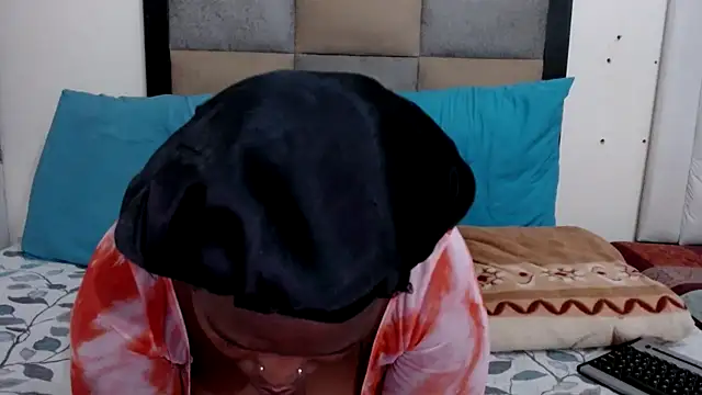 Asstiser online show from October 23, 2025, 4:39 pm