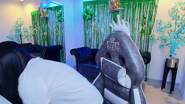 Black roseee online show from March 20, 2026, 4:06 am