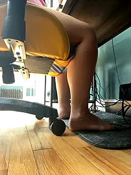 Snapshot of PlayWithBrittany chatting on September 9, 2025, 3:55 pm PlayWithBrittany online show from September 9, 2025, 3:55 pm