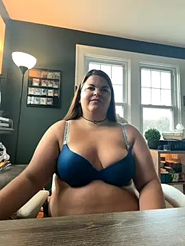 Snapshot of PlayWithBrittany chatting on October 24, 2025, 1:29 pm PlayWithBrittany online show from October 24, 2025, 1:29 pm