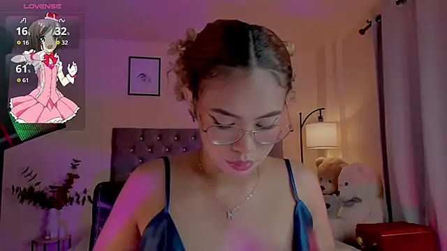 OxanaFedorova1- online show from December 3, 2025, 9:24 pm