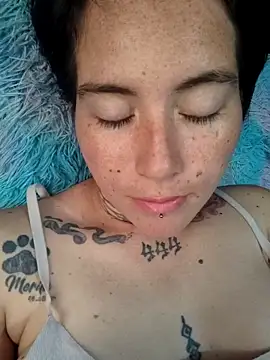 Snapshot of iriss_cardenas chatting on November 26, 2025, 4:30 pm iriss cardenas online show from November 26, 2025, 4:30 pm