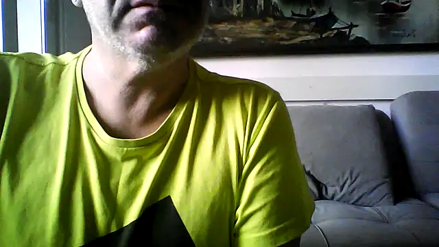 Snapshot of tuplaceroll chatting on October 20, 2025, 4:18 pm tuplaceroll online show from October 20, 2025, 4:18 pm