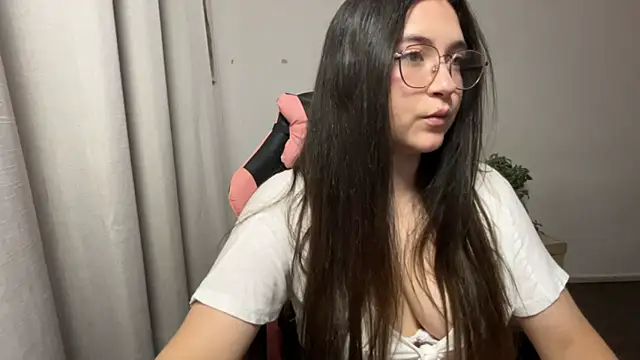 valentinauwu online show from February 23, 2026, 12:52 am