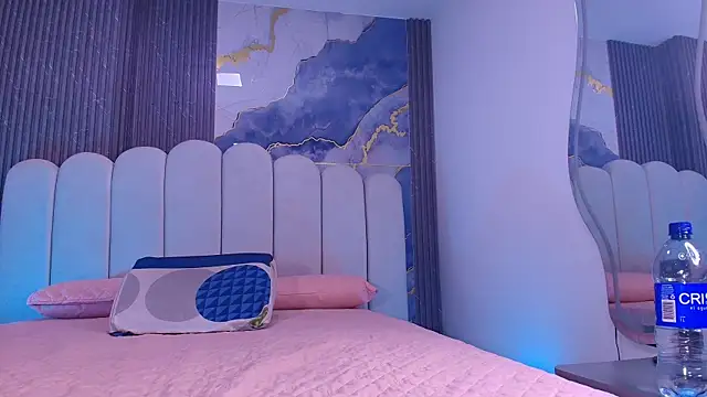 abbyrouss  online show from July 26, 2026, 3:14 am
