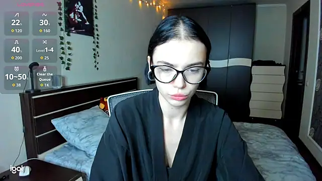 bonnybimi online show from November 7, 2025, 3:34 pm