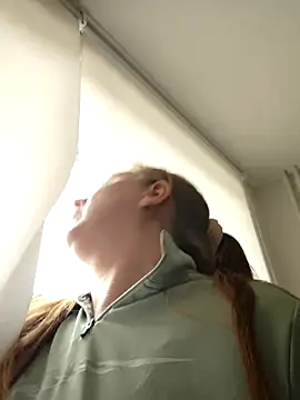 MazySunny online show from November 25, 2025, 10:59 am