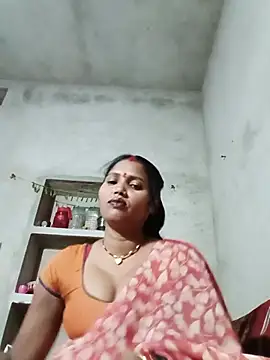Snapshot of Cm_pooja chatting on June 15, 2026, 4:53 pm Cm pooja online show from June 15, 2026, 4:53 pm