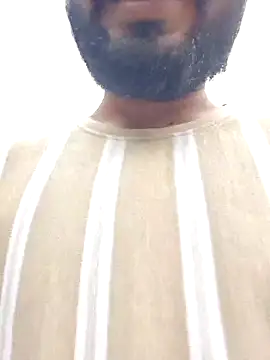 Snapshot of soniriyaa010101 chatting on October 30, 2025, 10:16 am soniriyaa010101 online show from October 30, 2025, 10:16 am