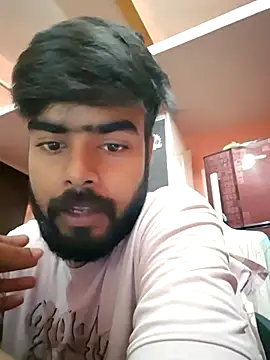 Snapshot of soniriyaa010101 chatting on November 6, 2025, 9:21 am soniriyaa010101 online show from November 6, 2025, 9:21 am