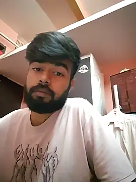 Snapshot of soniriyaa010101 chatting on November 7, 2025, 8:58 am soniriyaa010101 online show from November 7, 2025, 8:58 am