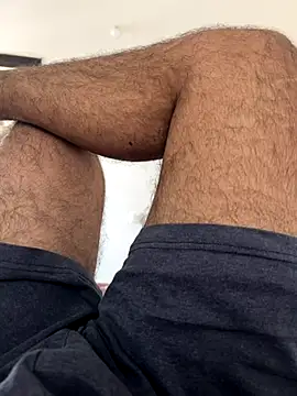 sunnu 97  online show from November 12, 2025, 6:47 am