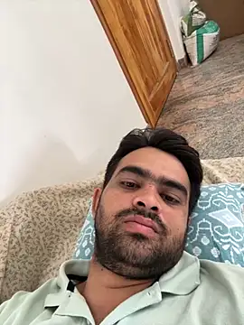 Snapshot of sunnu_97_ chatting on May 31, 2026, 2:31 am sunnu 97 online show from May 31, 2026, 2:31 am