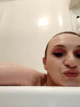 LuvTune online show from September 12, 2025, 1:06 am