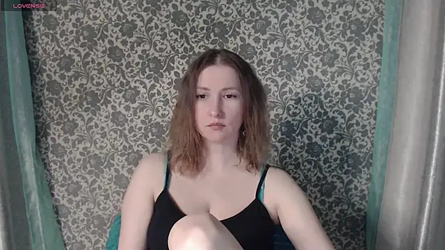 Snapshot of LesanaMagic chatting on December 12, 2024, 4:21 pm LesanaMagic online show from December 12, 2024, 4:21 pm