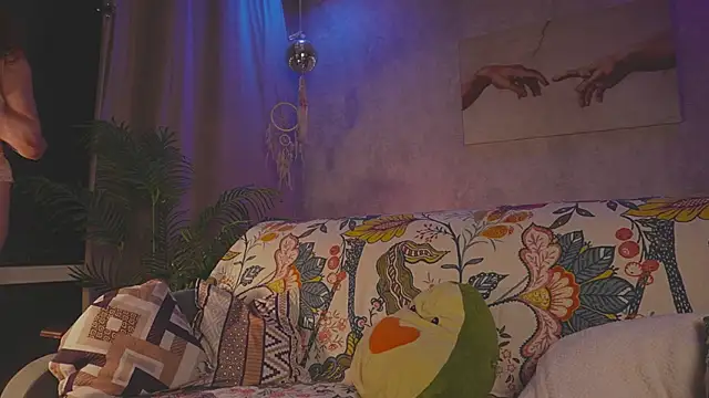 Charming winky online show from October 21, 2025, 3:35 pm