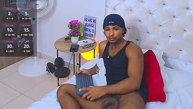 Snapshot of cassian_gold chatting on July 14, 2026, 2:38 am cassian gold online show from July 14, 2026, 2:38 am