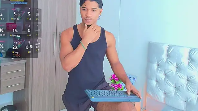 Snapshot of cassian_gold chatting on July 22, 2026, 2:53 pm cassian gold online show from July 22, 2026, 2:53 pm