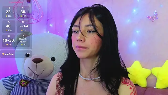 Snapshot of april_bennett chatting on June 4, 2026, 1:17 pm april bennett online show from June 4, 2026, 1:17 pm