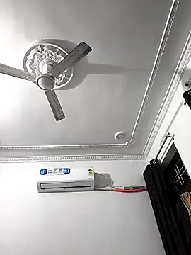 Snapshot of Chanderi19 chatting on February 21, 2026, 4:41 pm Chanderi19 online show from February 21, 2026, 4:41 pm