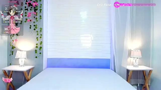 EverlyMooree online show from September 16, 2025, 4:13 am