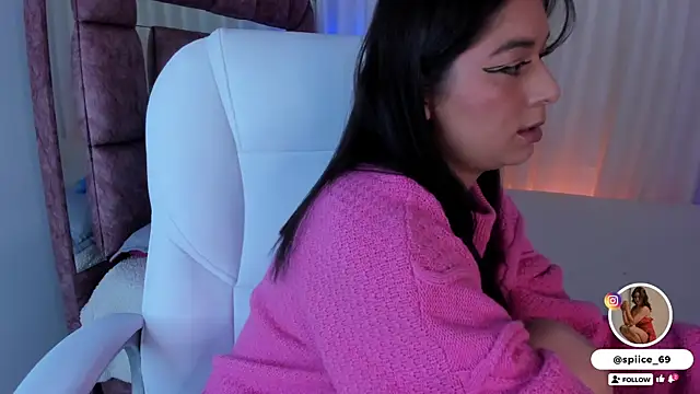 Snapshot of NatySpiice1 chatting on September 20, 2025, 11:17 pm NatySpiice1 online show from September 20, 2025, 11:17 pm