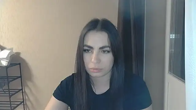 Snapshot of Noviraa chatting on May 28, 2026, 9:34 pm Noviraa online show from May 28, 2026, 9:34 pm