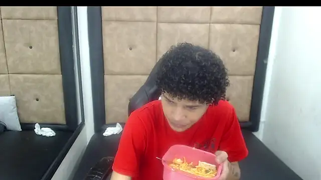 Snapshot of BrindyMichell chatting on September 27, 2025, 7:30 pm BrindyMichell online show from September 27, 2025, 7:30 pm