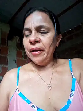 Lucerito-Hot online show from December 18, 2025, 11:49 am