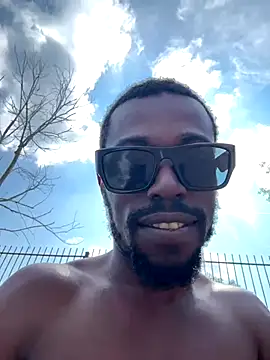 Snapshot of toy-boyluv chatting on September 21, 2025, 5:47 pm toy-boyluv online show from September 21, 2025, 5:47 pm