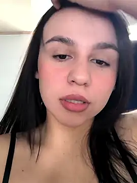 Daniela-rosee online show from January 18, 2026, 6:34 pm