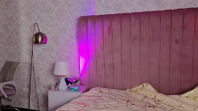 RobinBennett online show from September 26, 2025, 1:04 pm