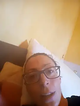 Astrid3 online show from October 22, 2025, 2:50 pm