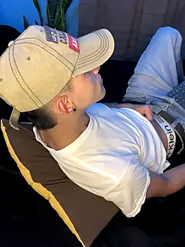 Boyxcock7 online show from September 19, 2025, 4:03 am